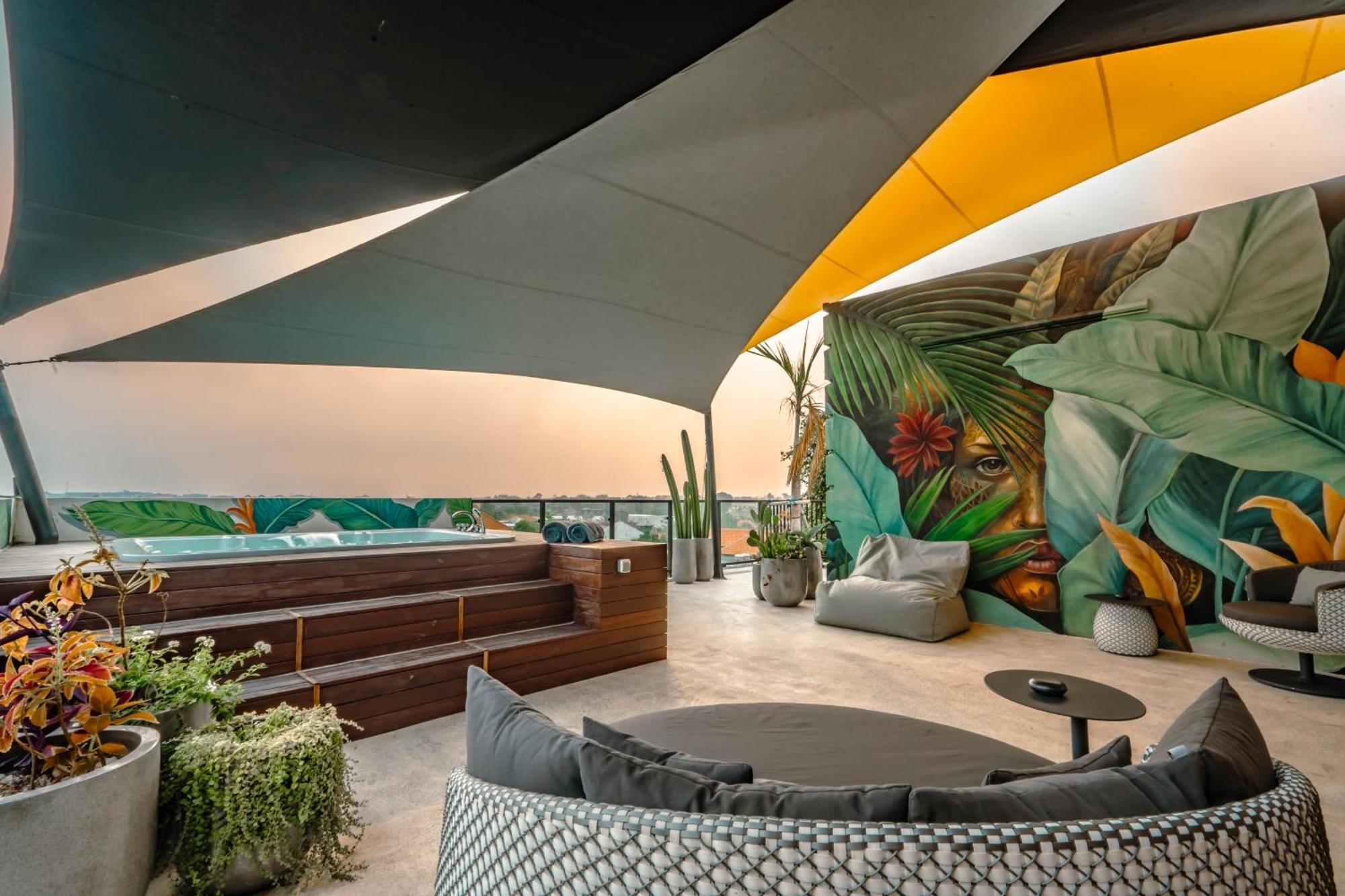 Onyx Beach Hotel Canggu  Bagian luar foto