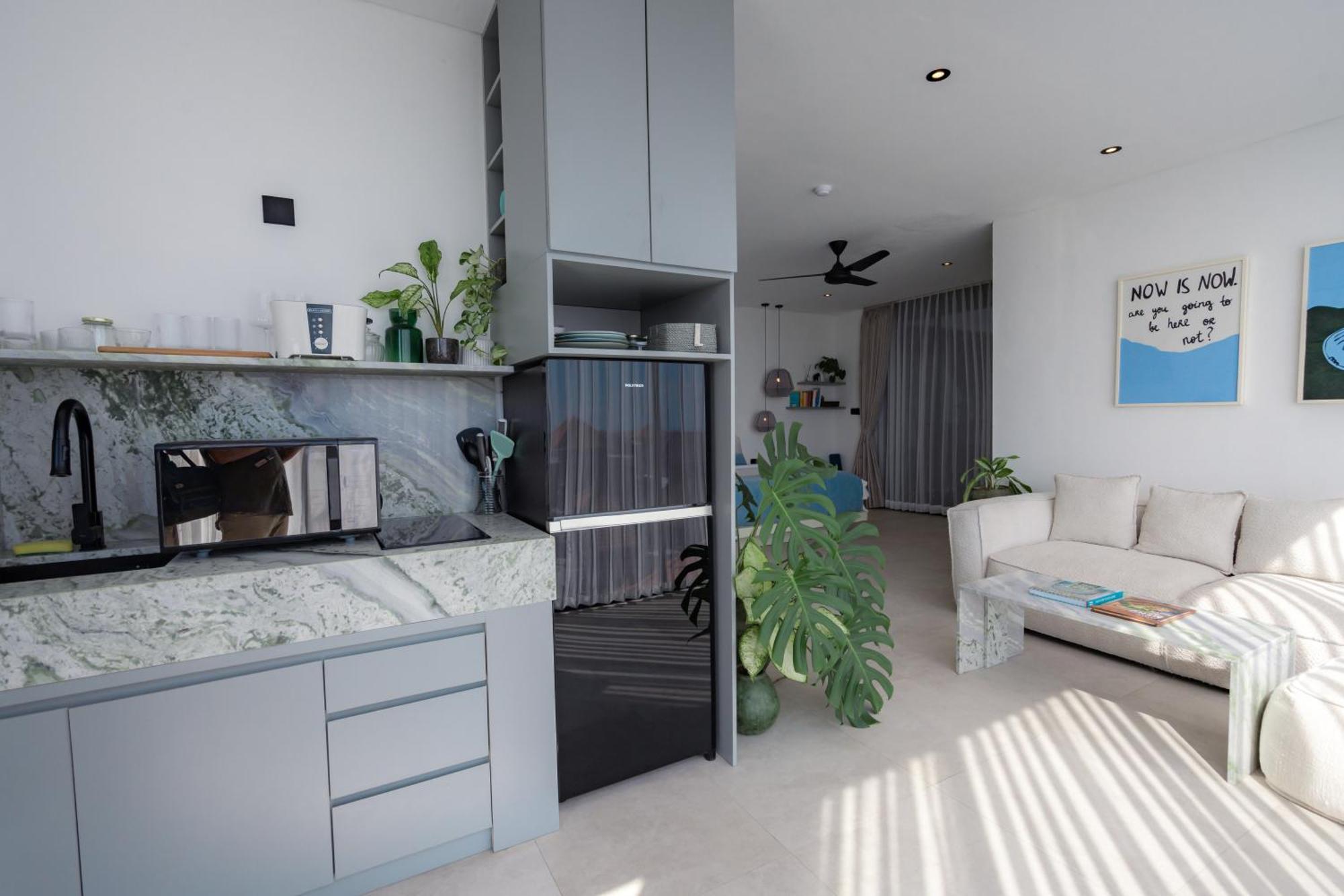 Onyx Beach Hotel Canggu  Bagian luar foto