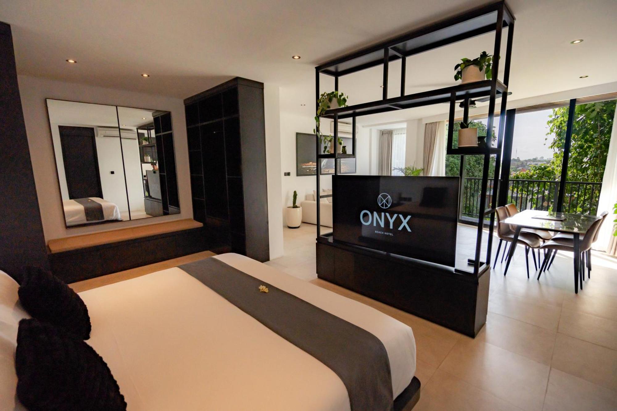 Onyx Beach Hotel Canggu  Bagian luar foto
